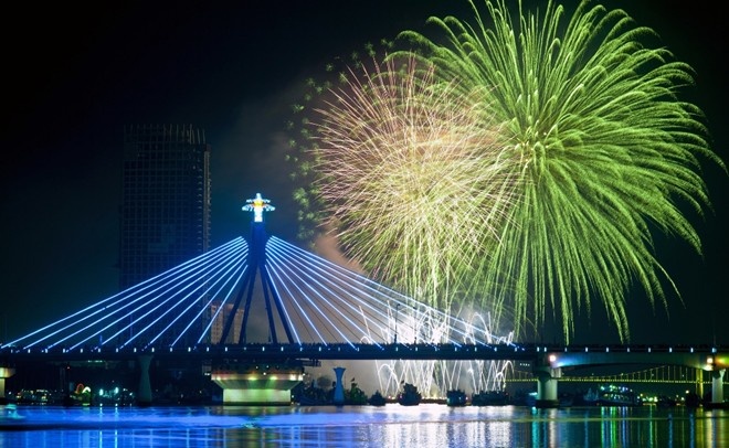 Cau song Han ngung quay trua 25/2 hinh anh