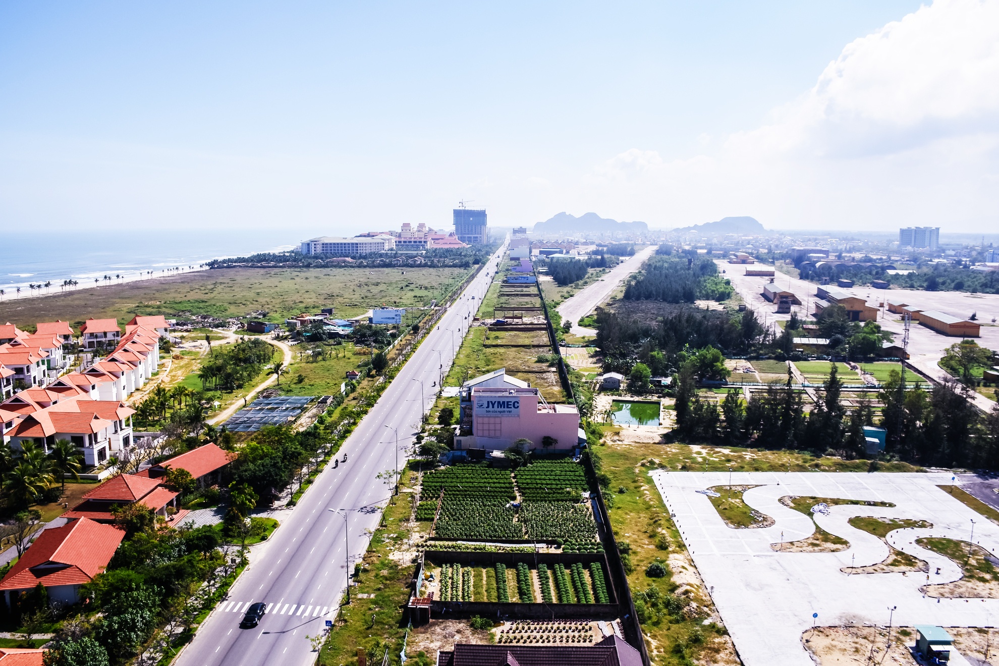 Công trình, sân bay, Nước Mặn ảnh 1 Cong trinh, san bay, Nuoc Man anh 1