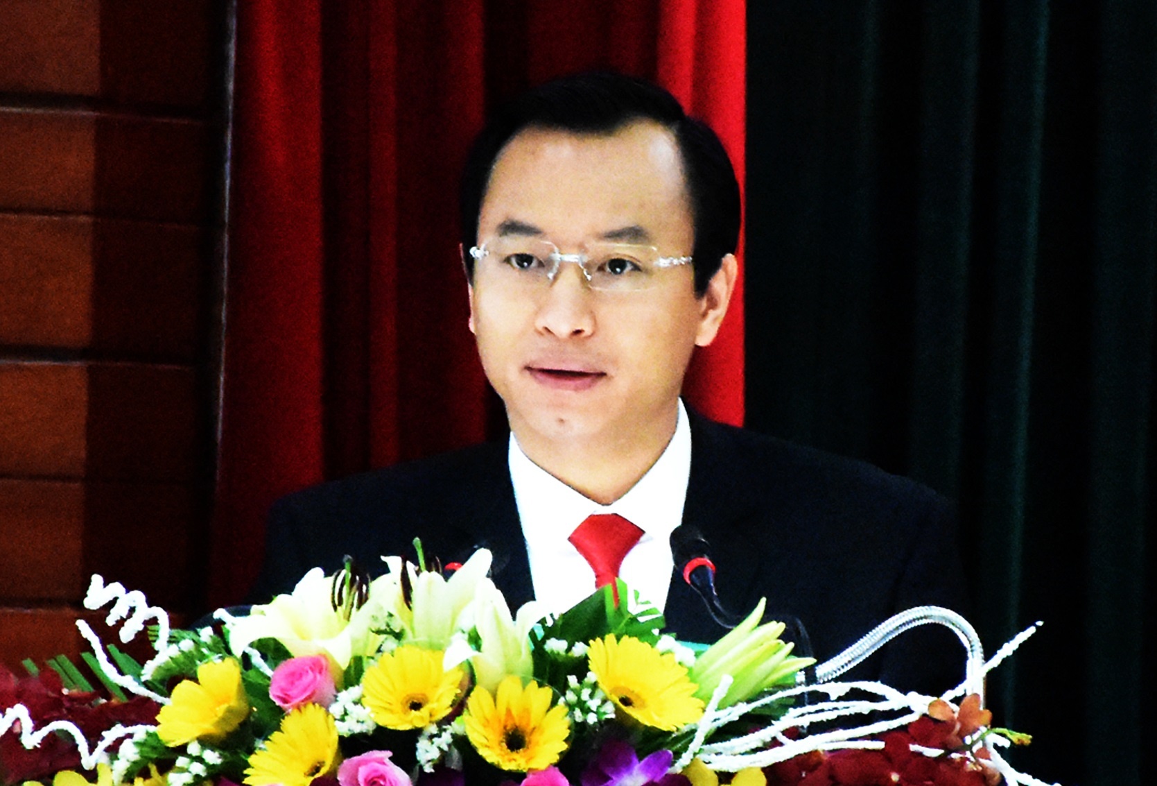 Bi thu Da Nang: Tai nan khong giam, cach chuc lanh dao quan hinh anh