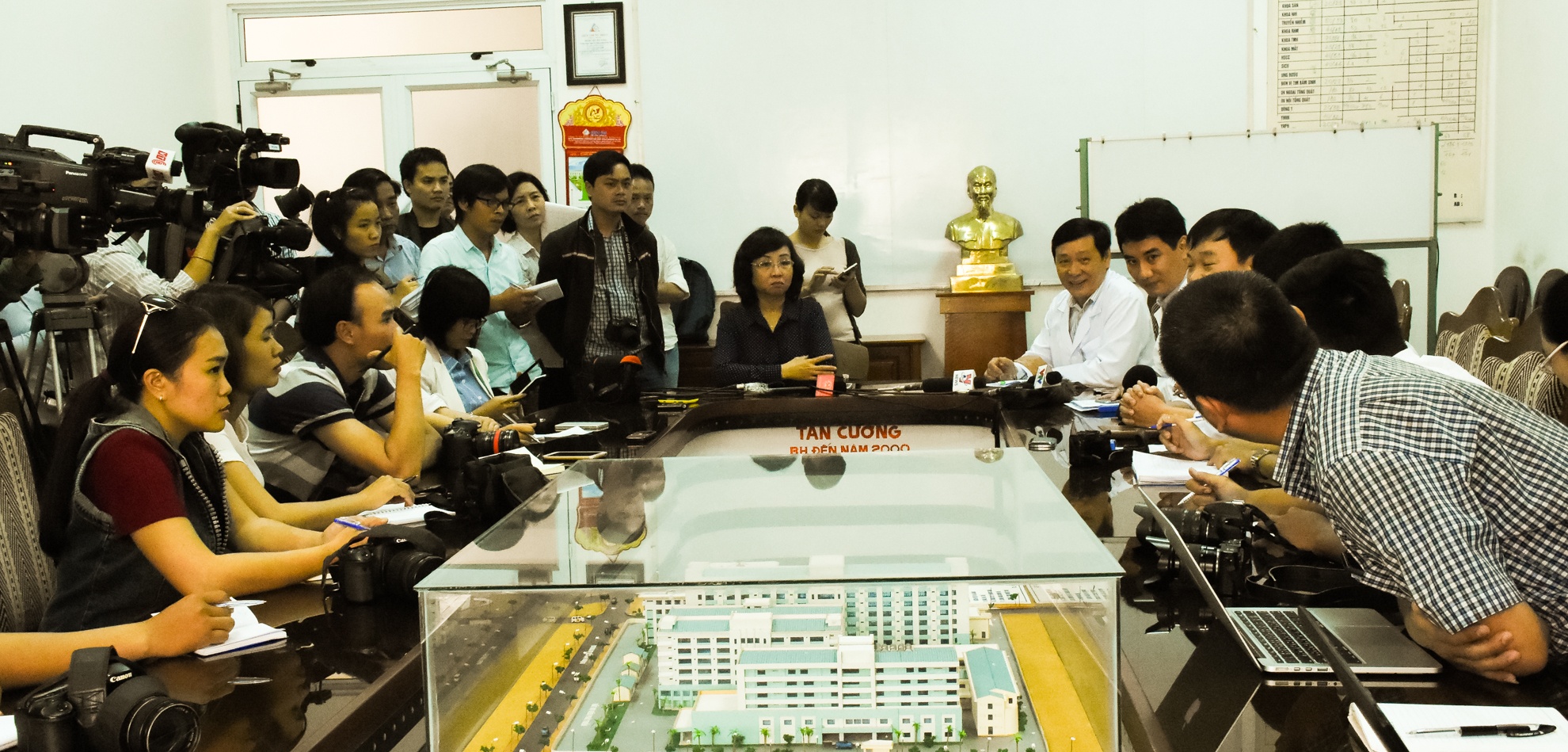 Benh nhan tu vong sau mo anh 1