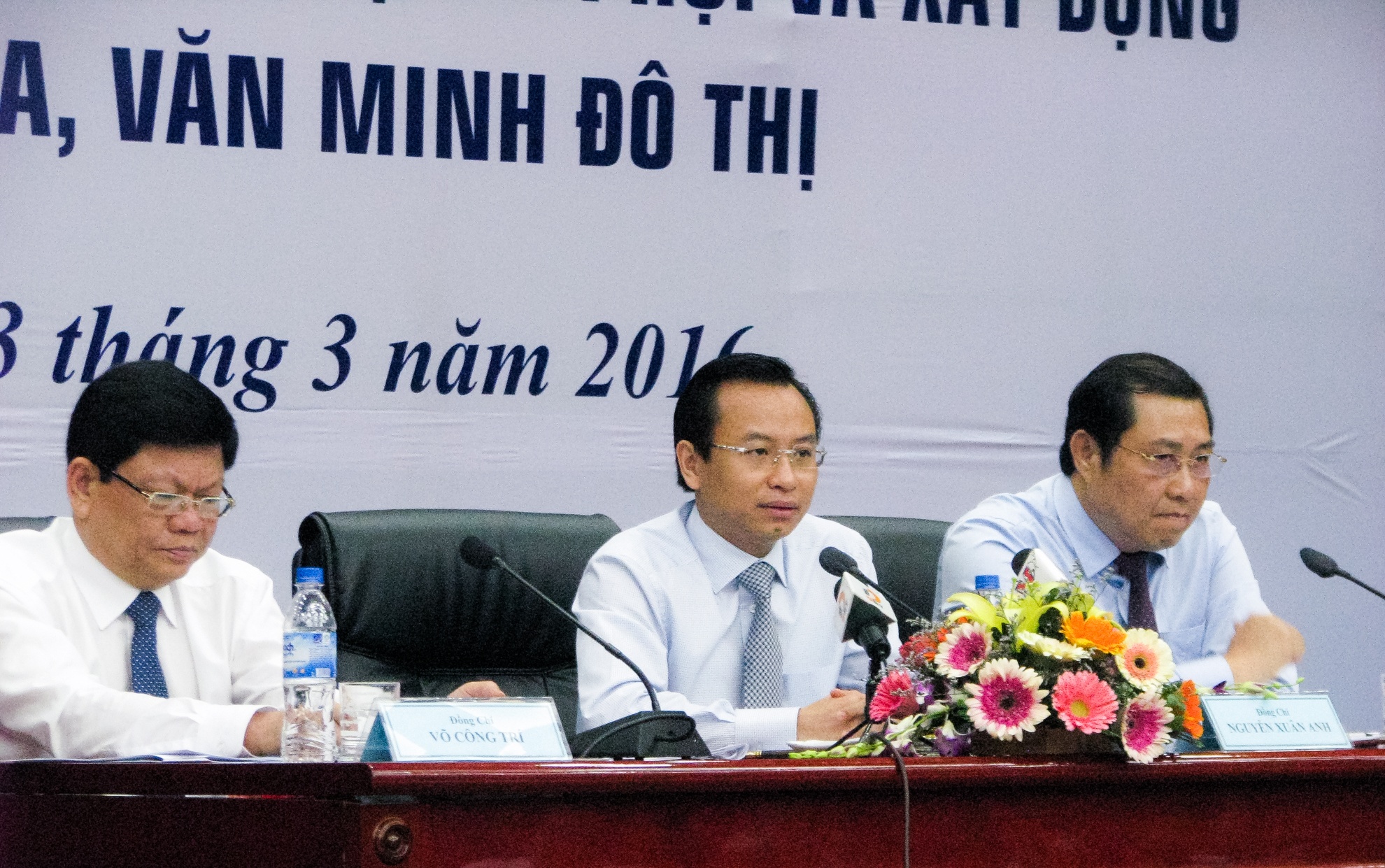 Bí thư Đà Nẵng đối thoại với thanh niên ảnh 1 Bi thu Da Nang doi thoai voi thanh nien anh 1