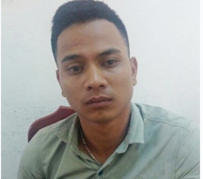 Bat thanh nien trom tien cua 2 nu du khach nuoc ngoai hinh anh
