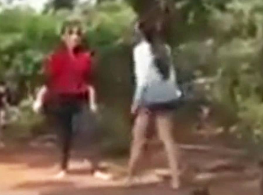 Trieu tap 2 nu sinh len Facebook hen ra duong danh nhau hinh anh