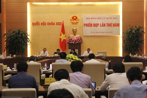 De phong the luc thu dich, phan dong pha hoai bau cu hinh anh