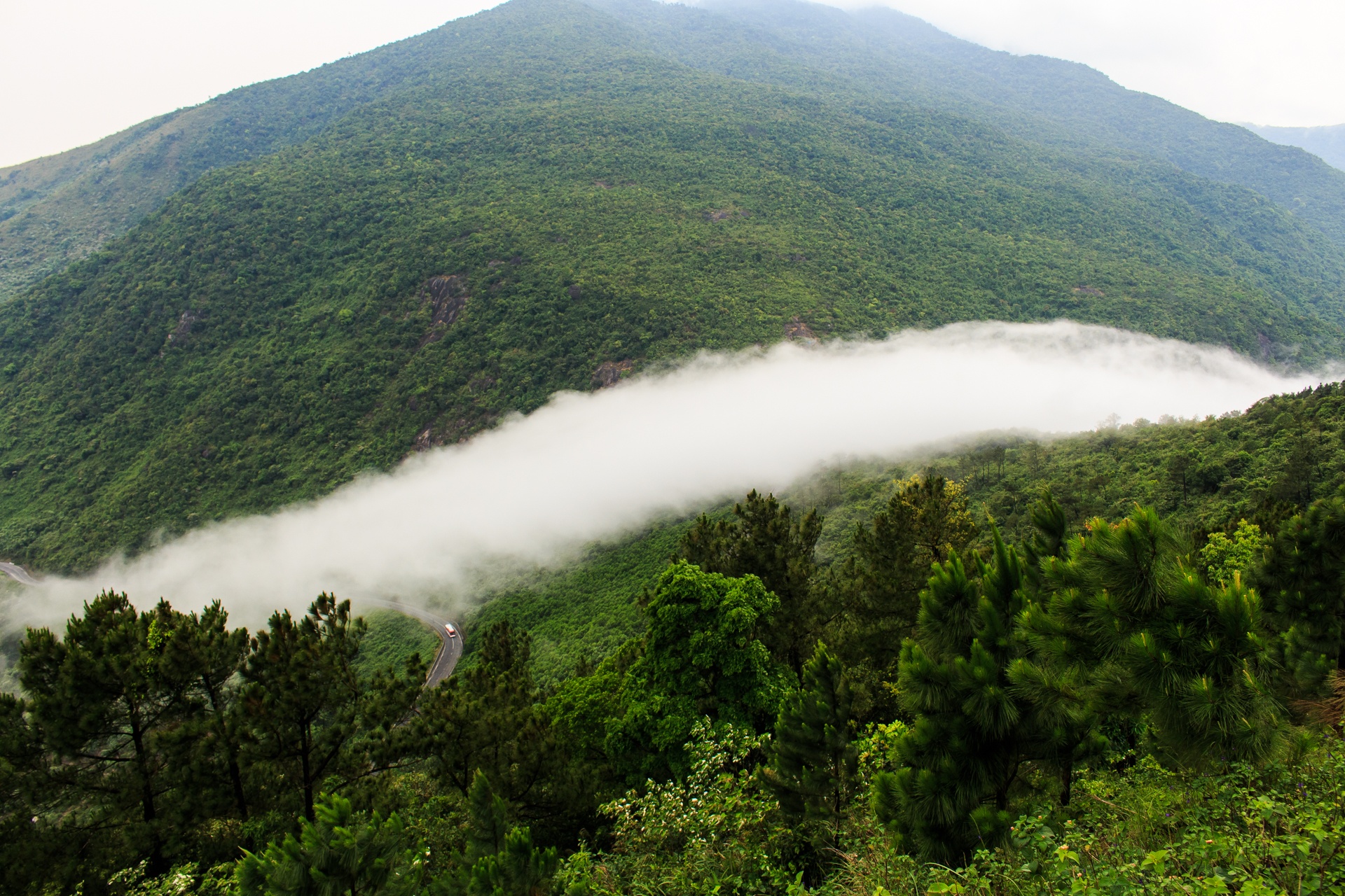 Đèo Hải Vân,   ảnh 1 Deo Hai Van, anh 1