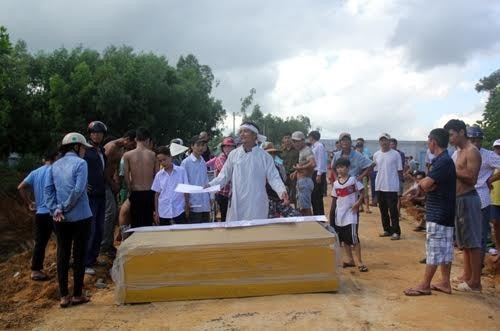 Khởi tố hai người ở Quảng Nam ảnh 1 Khoi to hai nguoi o Quang Nam anh 1