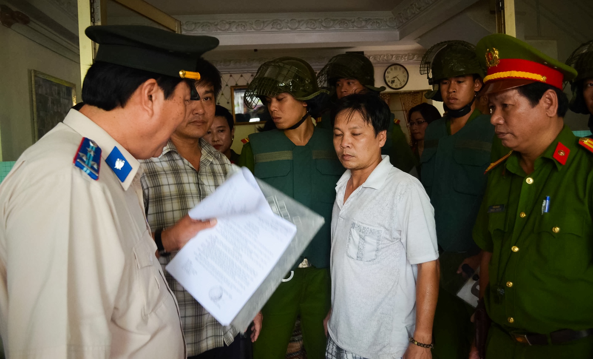 8 nguoi doa tu thieu o Da Nang se khieu kien doi lai nha hinh anh