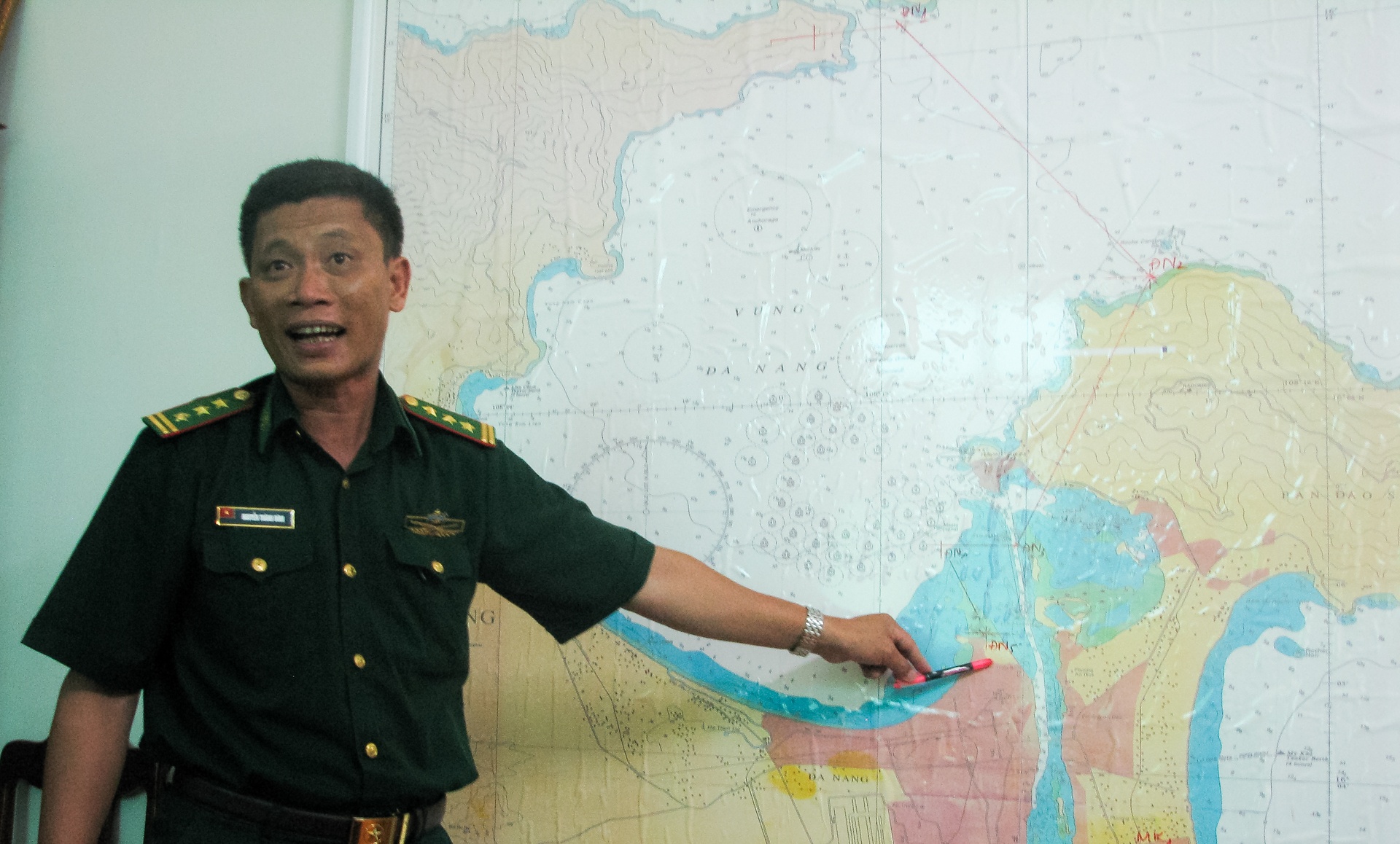 Vu chim tau tren song Han anh 1