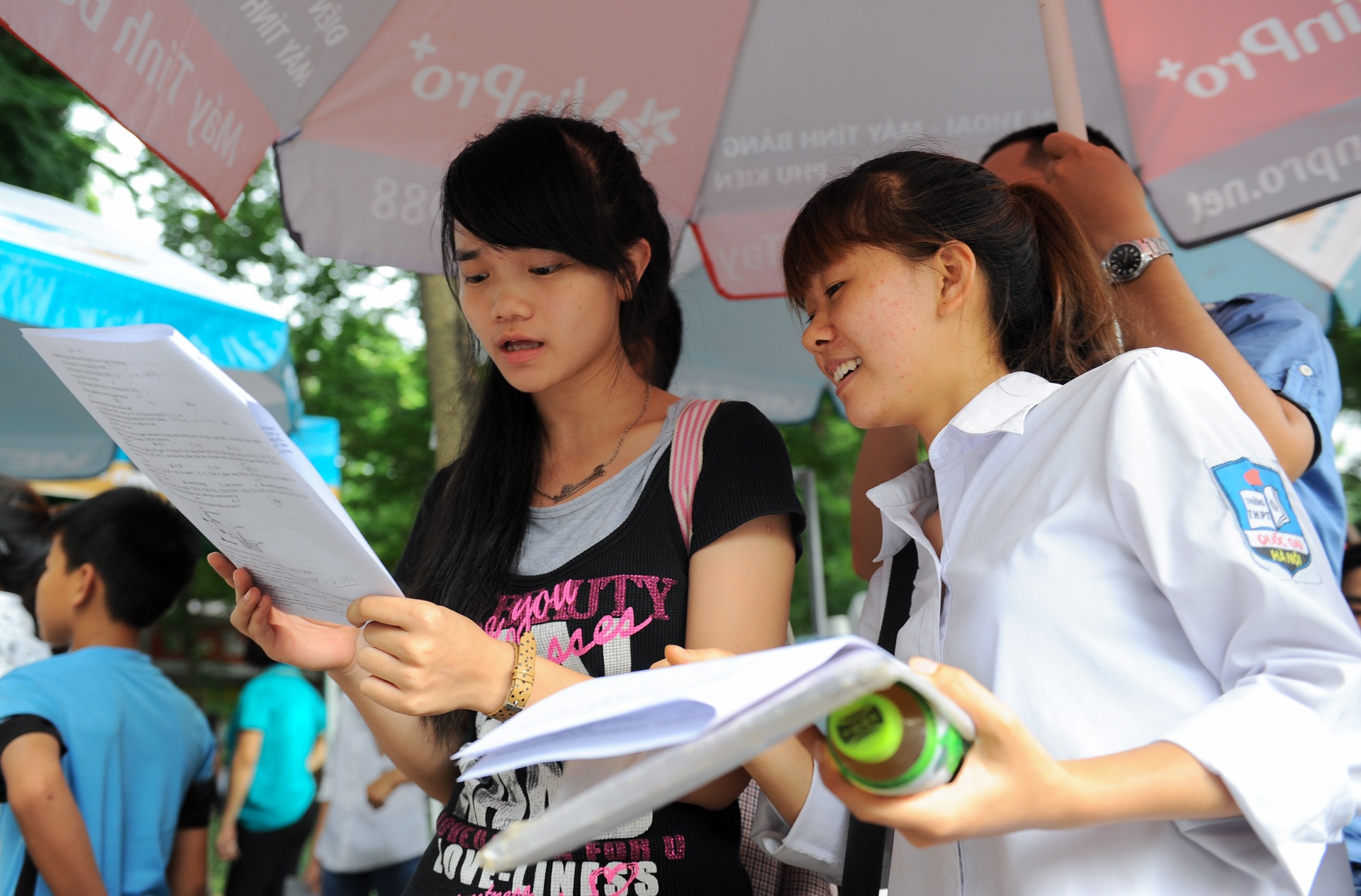 Xet tuyen dai hoc anh 1