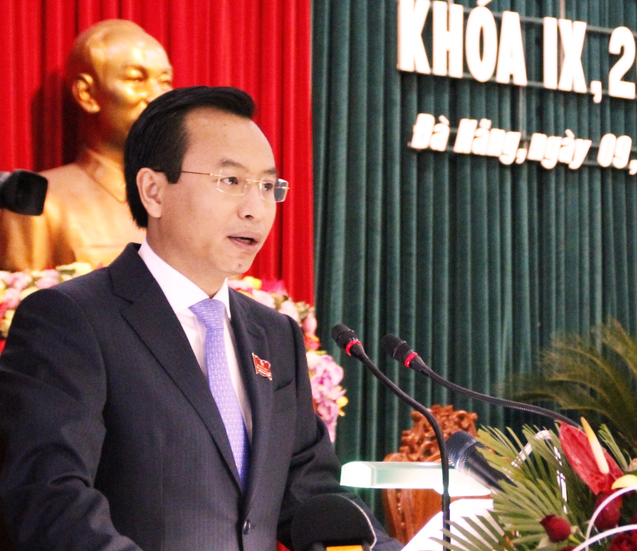 'Da Nang chi dong hanh voi doanh nghiep lam an chan chinh' hinh anh