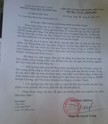 Ép mua sữa ảnh 1 Ep mua sua anh 1