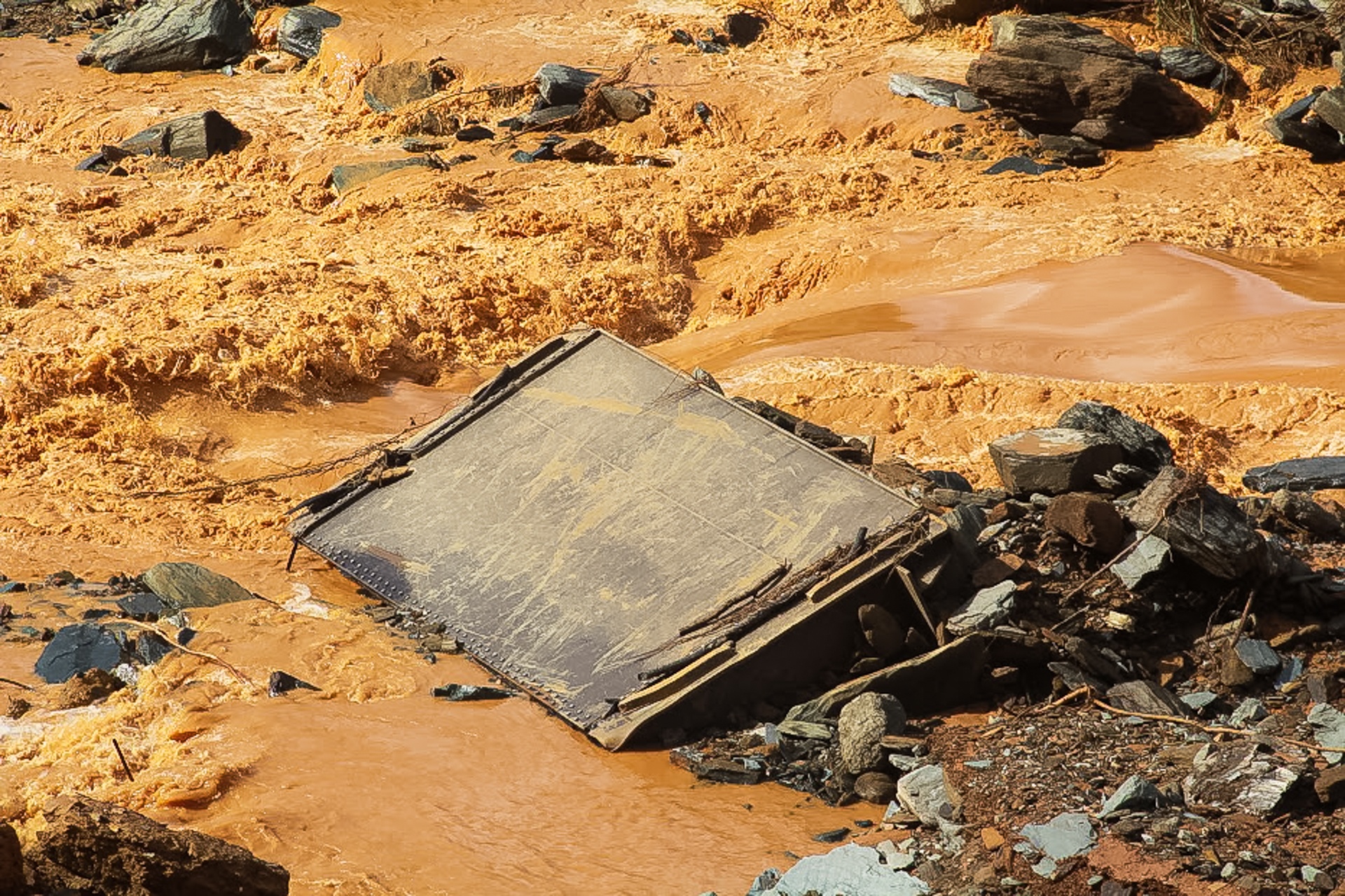 Vo dap thuy dien o Quang Nam anh 6