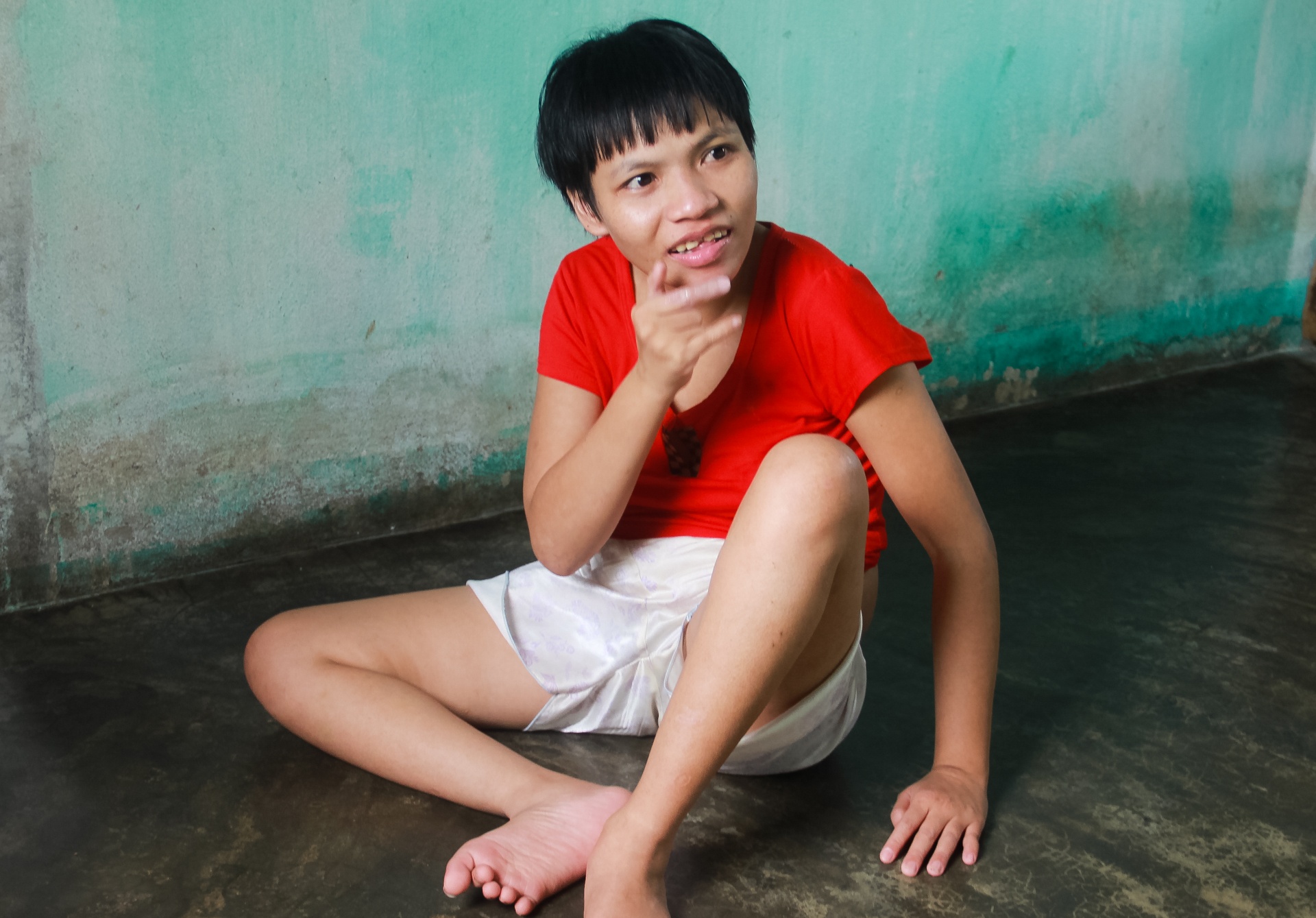 Nguoi me o Quang Nam nhot hai con tam than anh 6