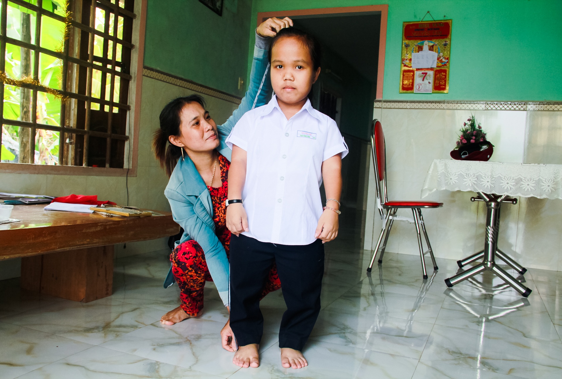 Nữ sinh cao 1 m học giỏi ảnh 1 Nu sinh cao 1 m hoc gioi anh 1