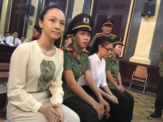 Dieu tra lai toan bo loi khai cua hoa hau Phuong Nga hinh anh