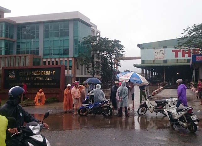 Không đánh đổi kinh tế lấy ô nhiễm môi trường ảnh 2 Khong danh doi kinh te lay o nhiem moi truong anh 2