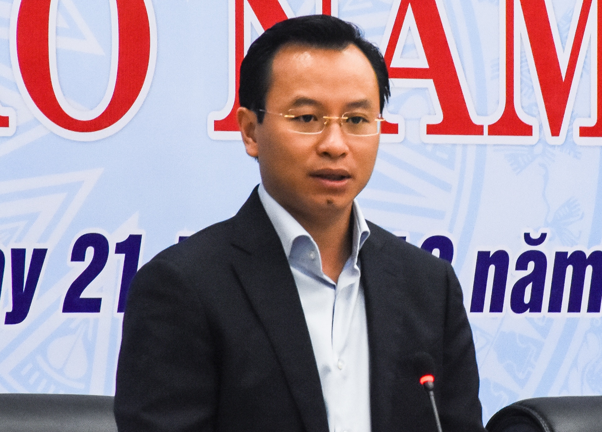 Da Nang cam tang qua Tet cho lanh dao hinh anh