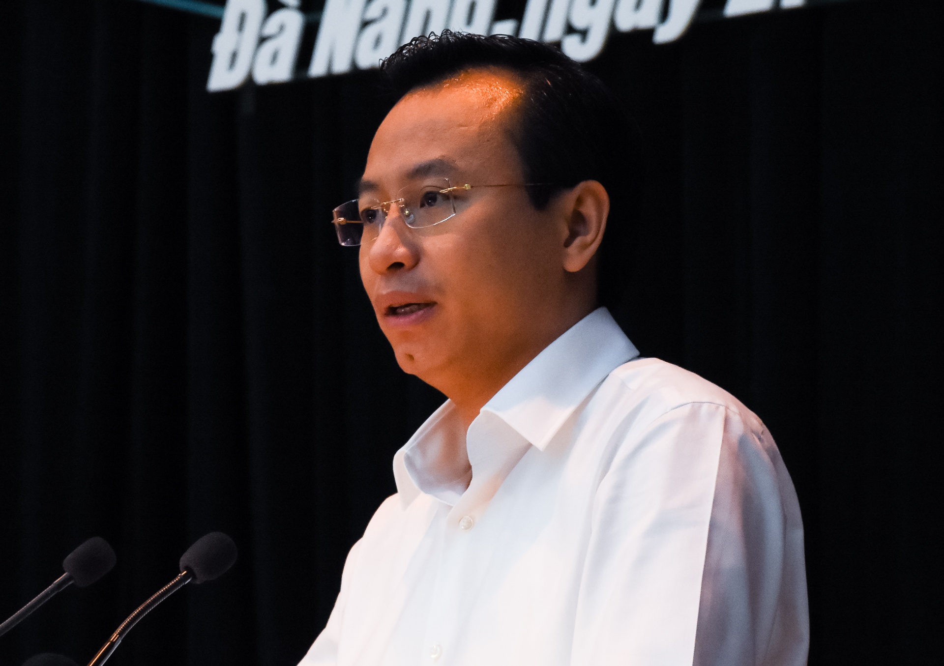 Bi thu Da Nang: 'Lam lanh dao ma con nghien ma tuy thi hong' hinh anh