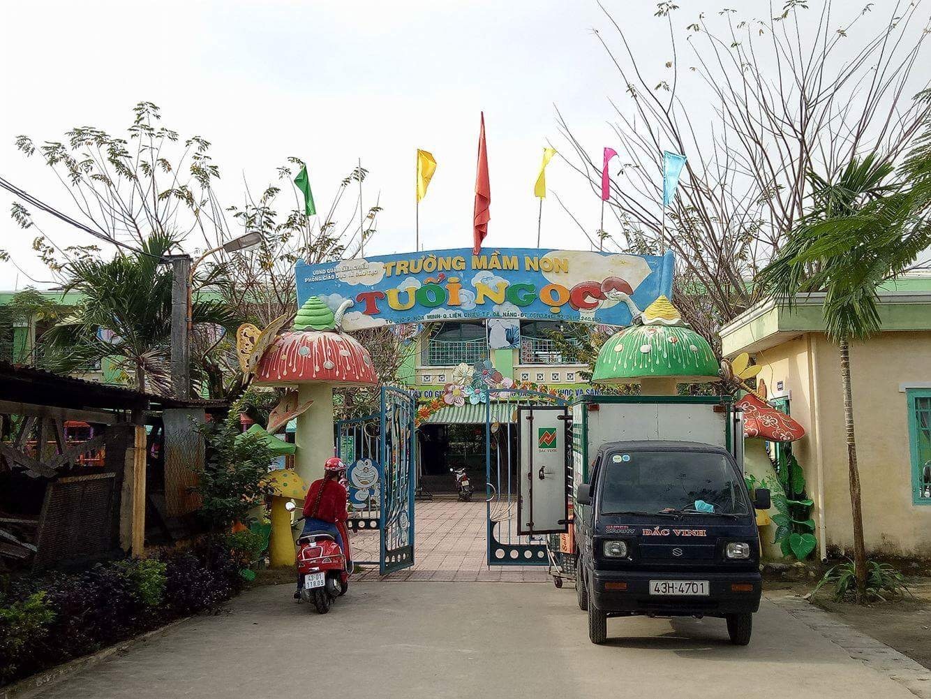 Dinh chi hieu truong tham o anh 1