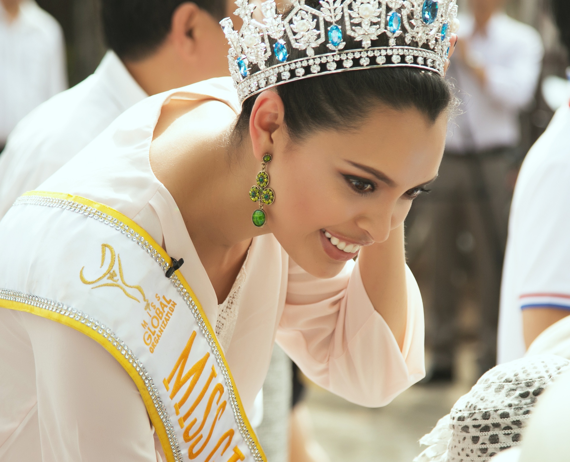 Hoa hau Toan cau den Da Nang anh 2