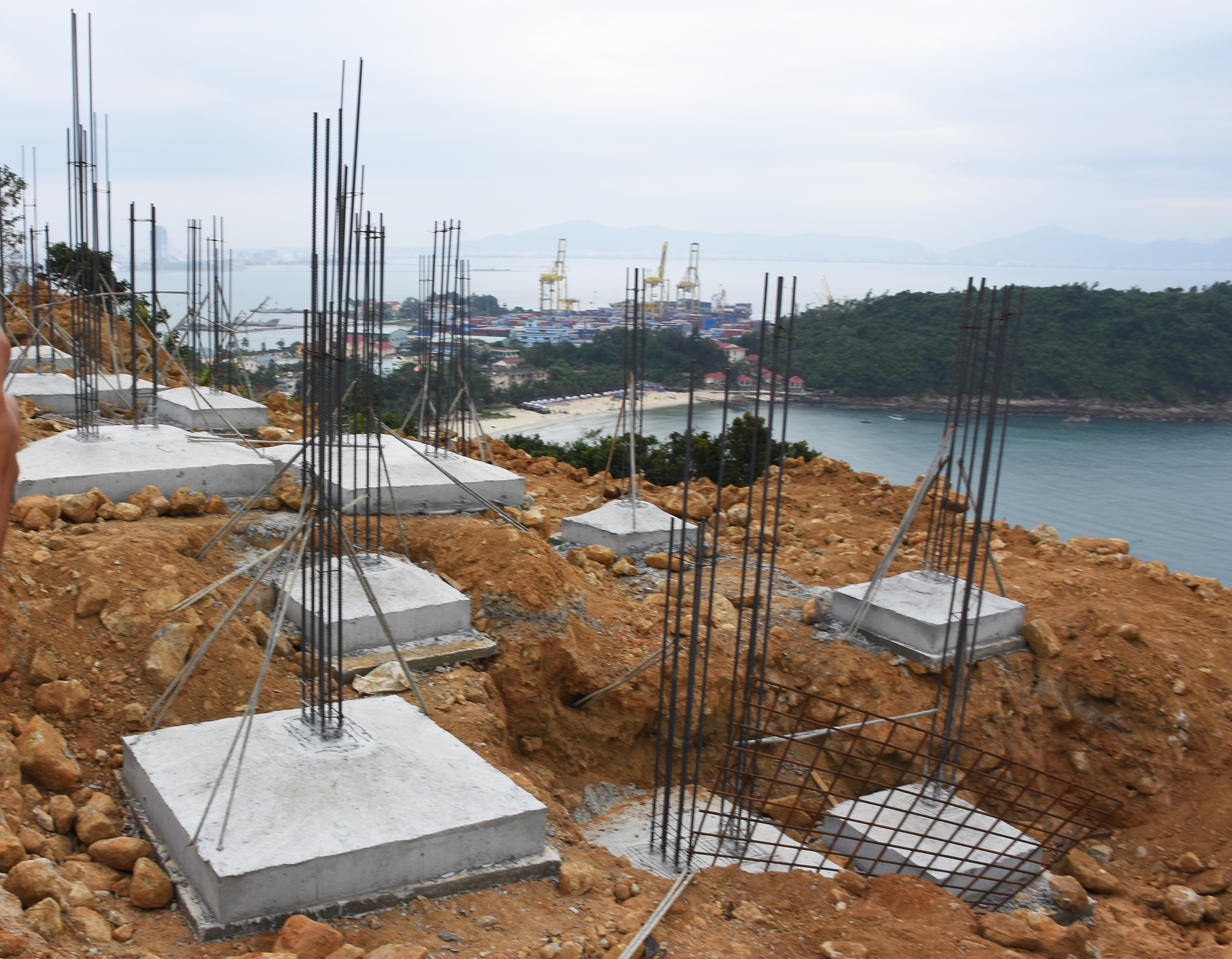 Đào xới Sơn Trà để làm khách sạn ảnh 3 Dao xoi Son Tra de lam khach san anh 3