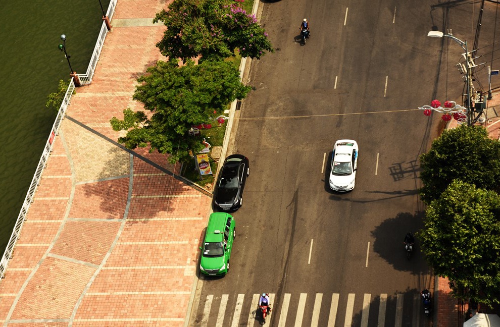 Da Nang thi diem thu phi dau do oto o mot so tuyen duong hinh anh