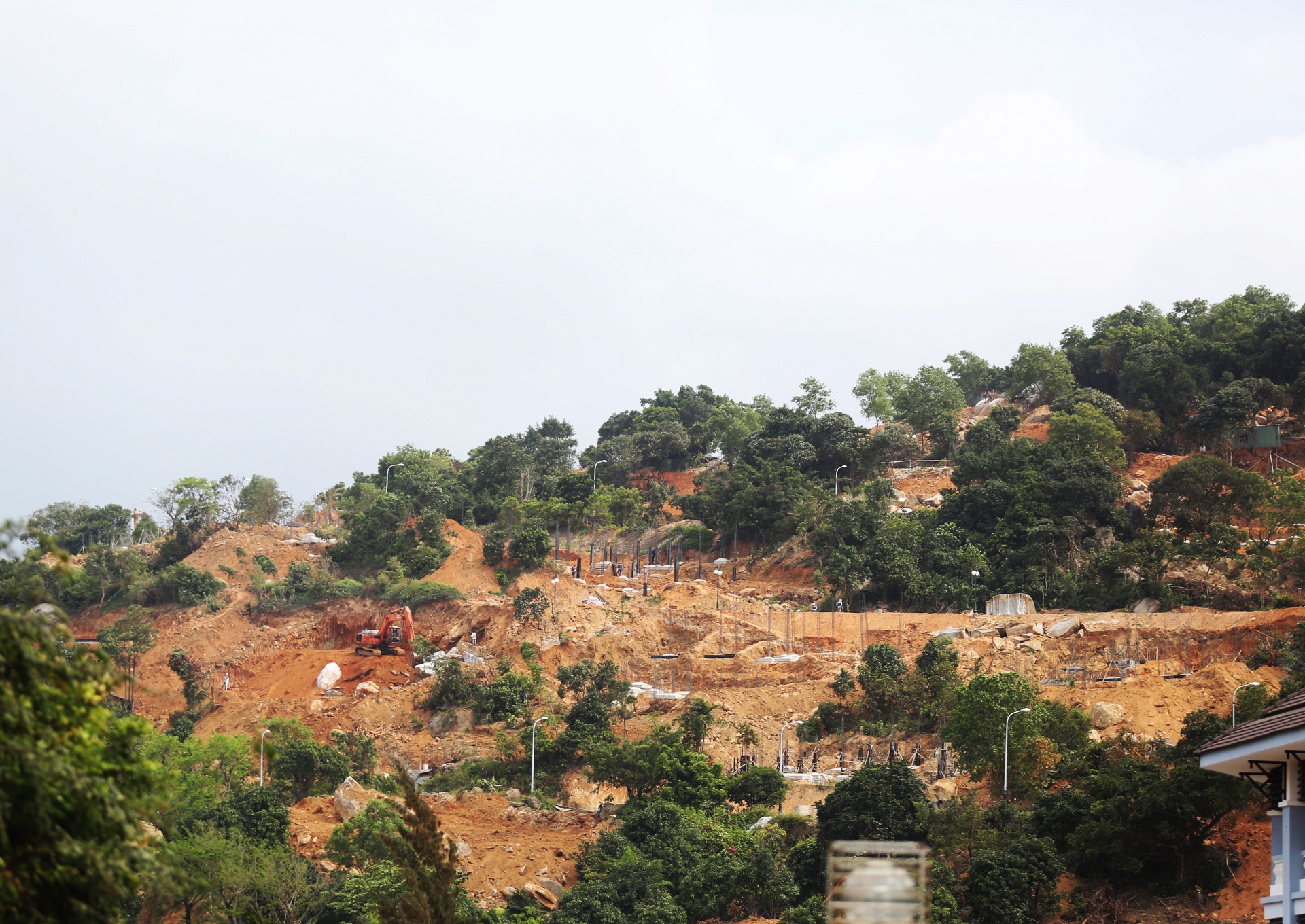 Toan canh Son Tra nhin tu bau troi anh 11