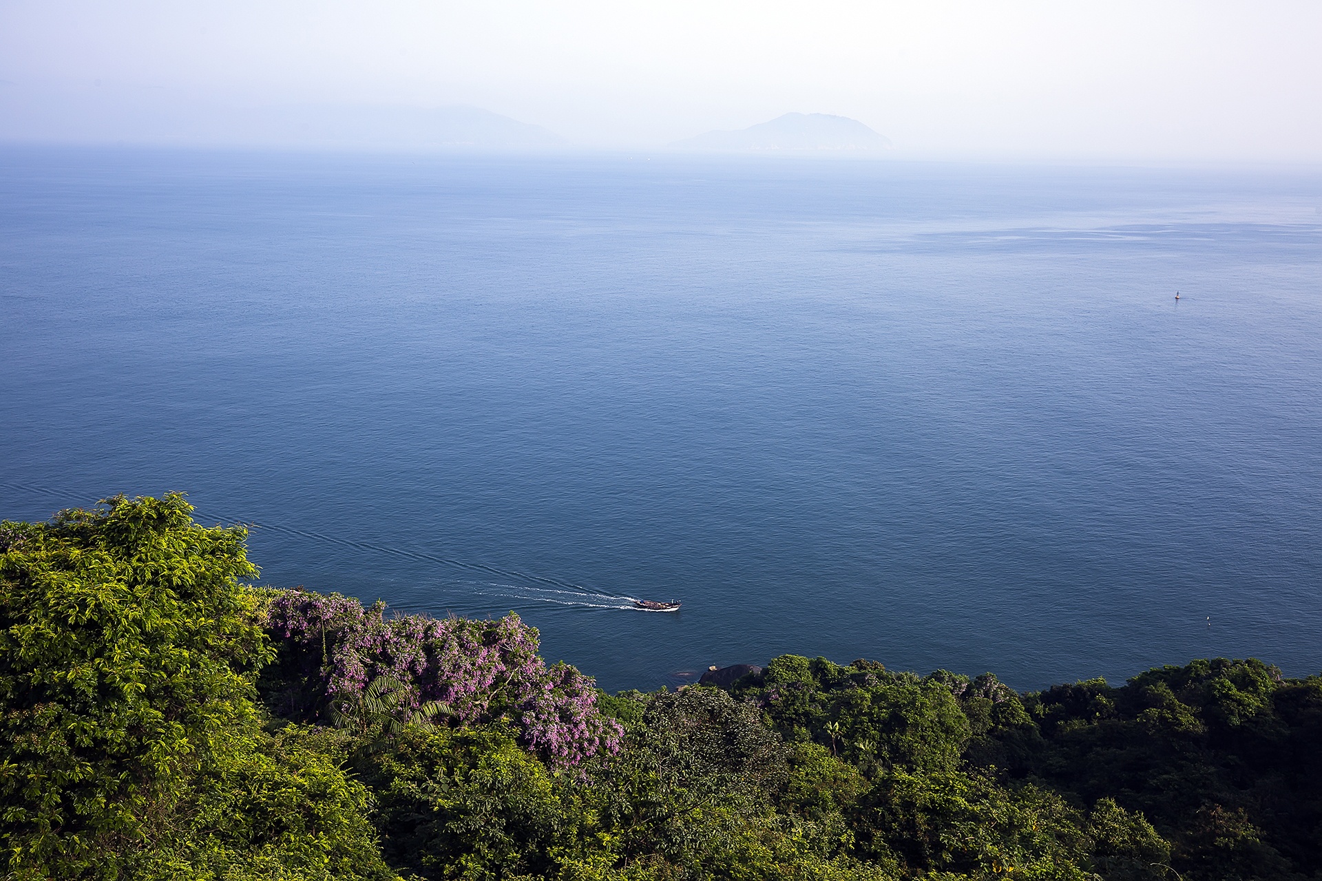 Toan canh Son Tra nhin tu bau troi anh 5