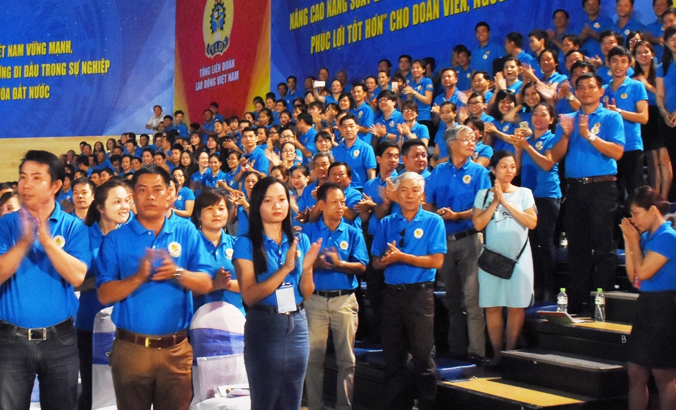 Thu tuong doi thoai voi cong nhan tai Da Nang anh 2