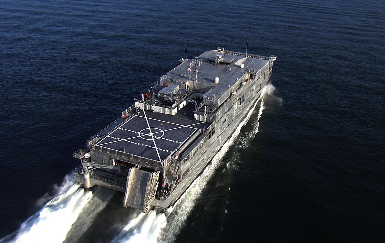 Tau vien chinh cao toc cua Hai quan My se den Da Nang hinh anh