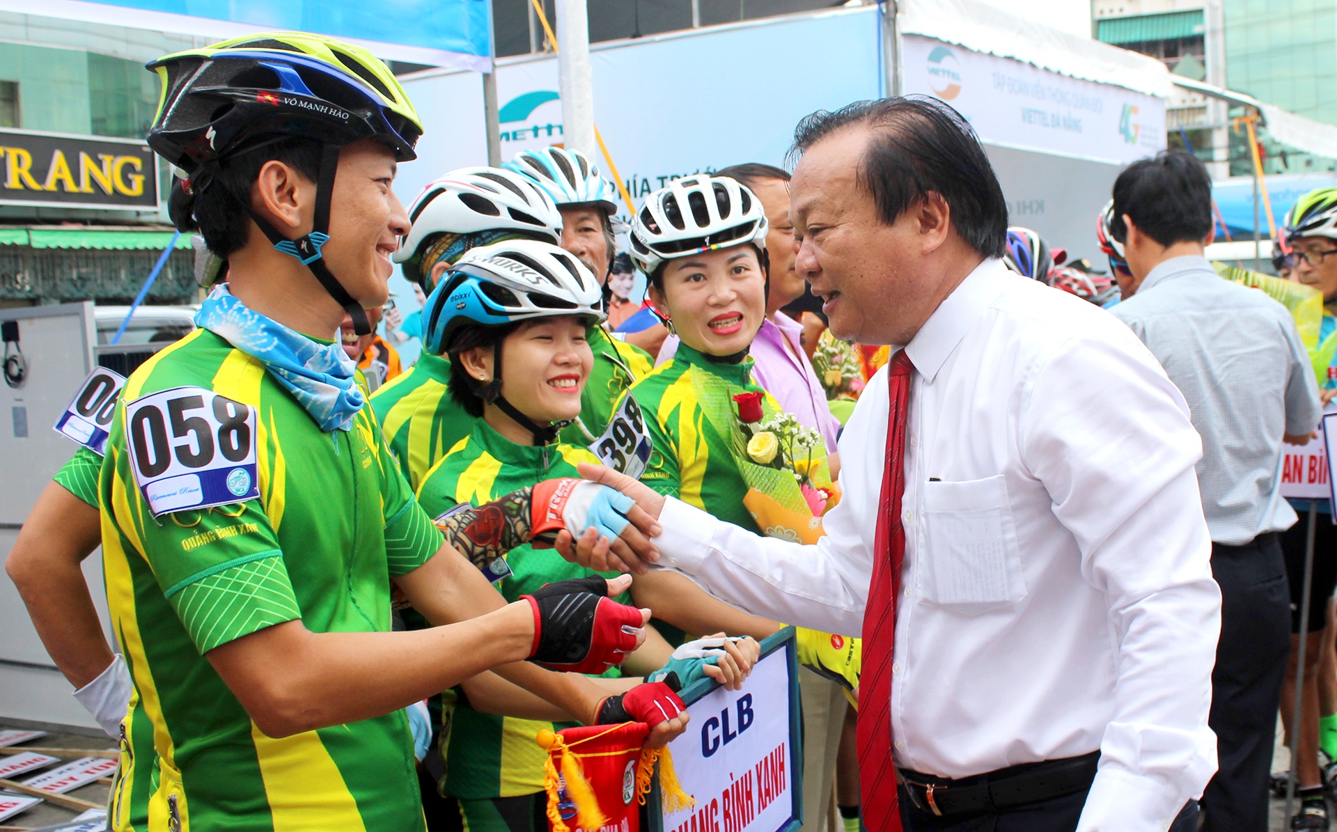 Khoi tranh giai dua xe dap o Da Nang anh 1