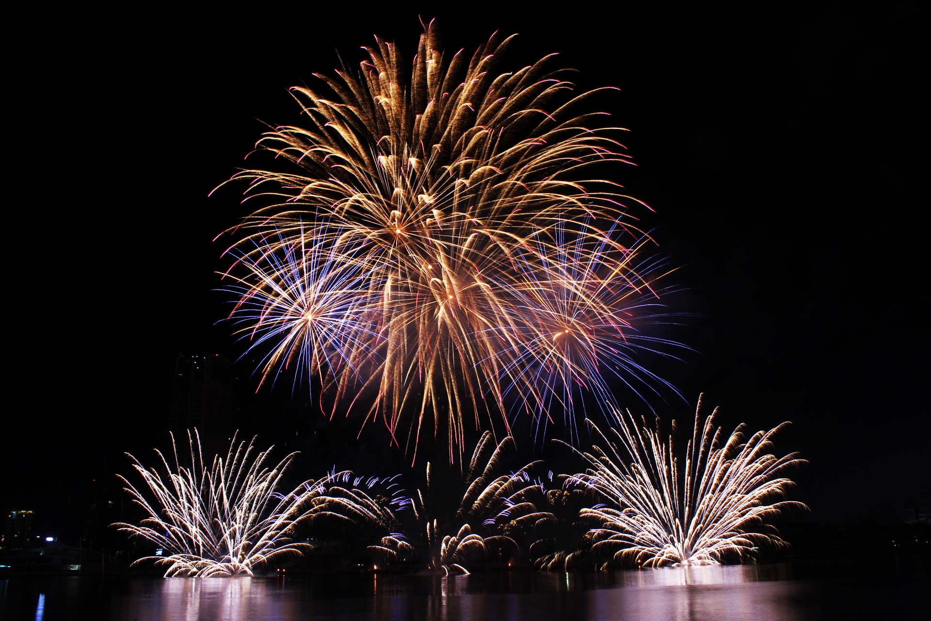 Cuoc thi ban phao hoa quoc te Da Nang anh 3