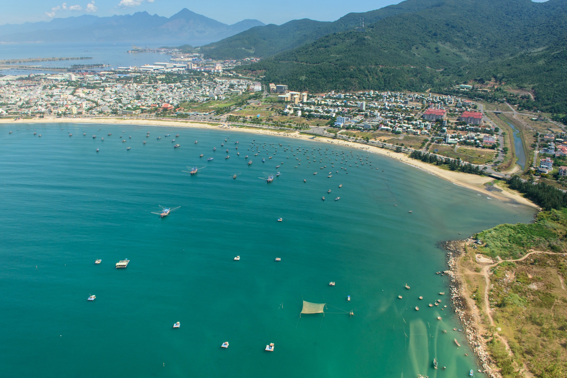 Nuoc bien Da Nang van an toan hinh anh