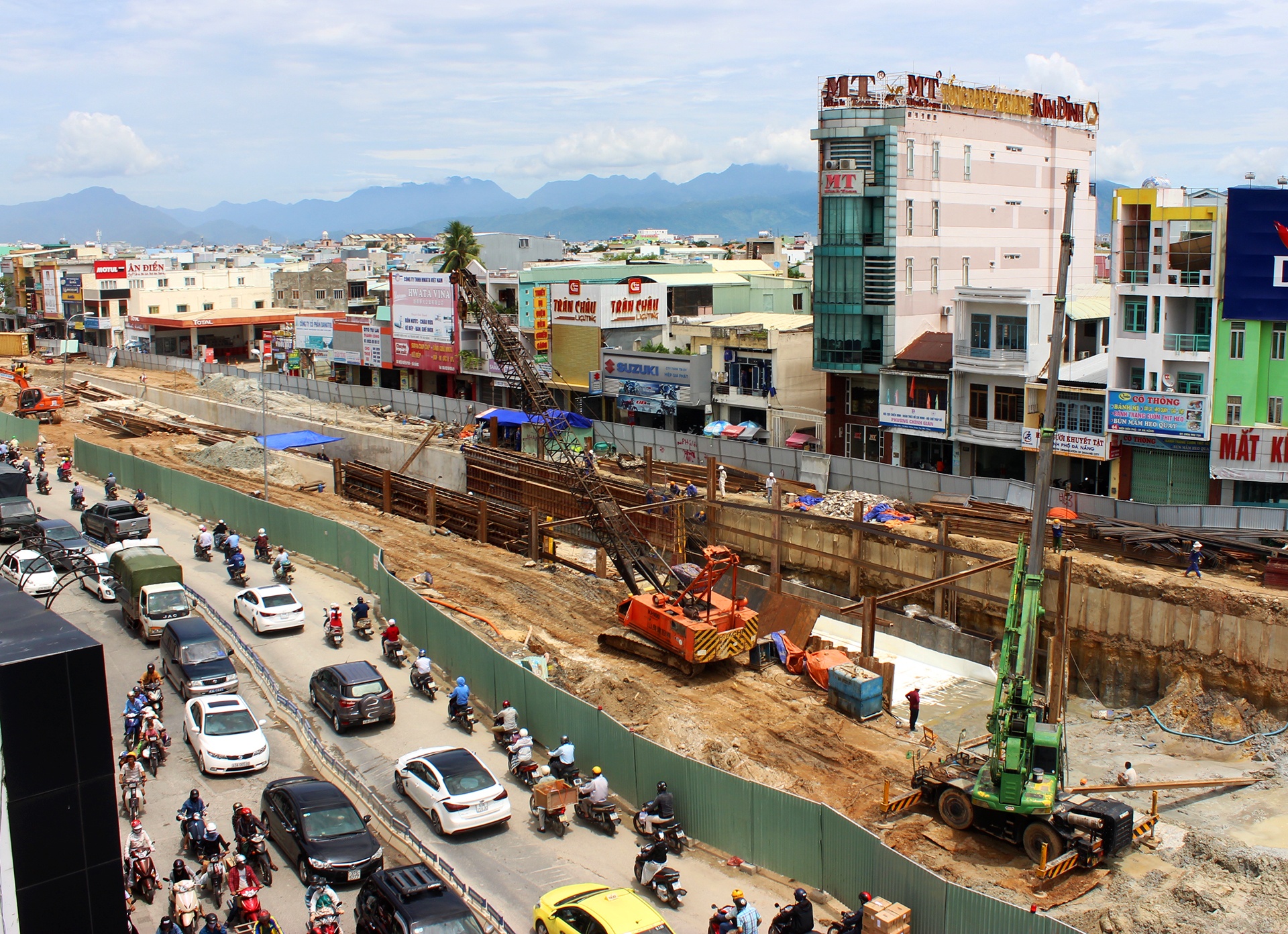 Da Nang xu ly trach nhiem can bo anh 1