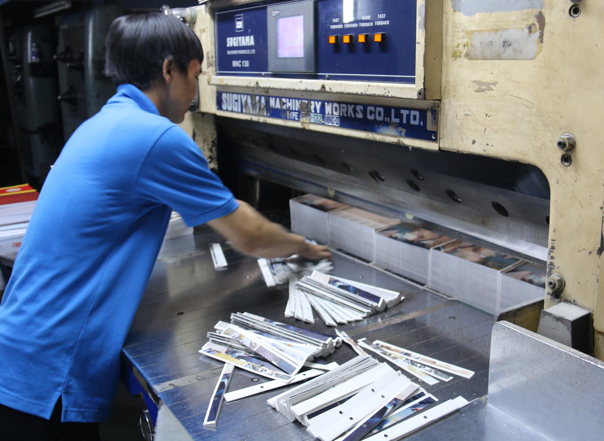 Tieu huy hon 1.400 an pham vi pham chu quyen bien dao hinh anh