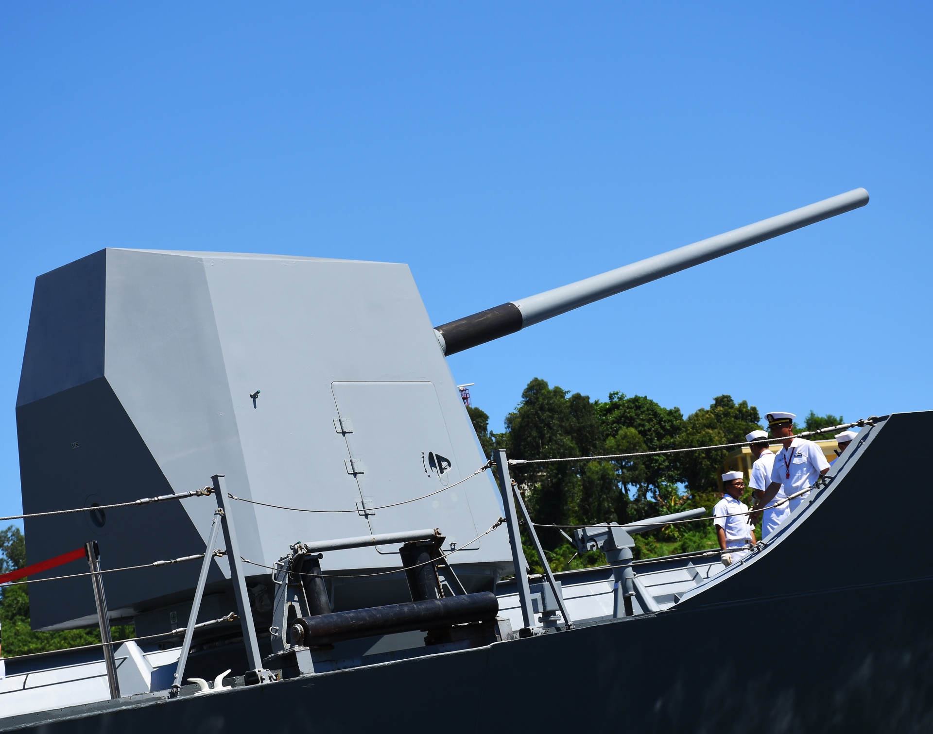 Hai tau chien ten lua cua hai quan Han Quoc den Da Nang anh 11