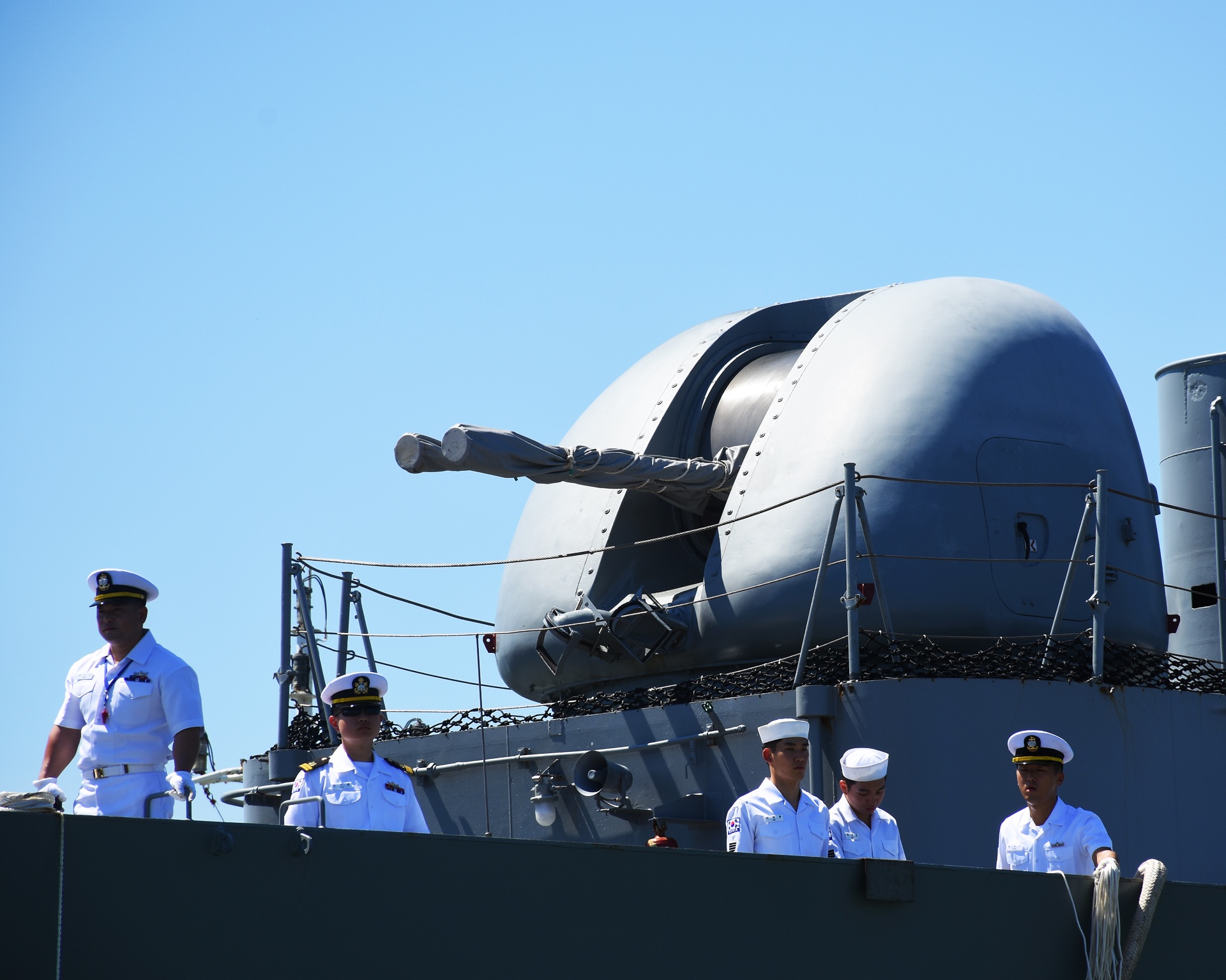 Hai tau chien ten lua cua hai quan Han Quoc den Da Nang anh 14