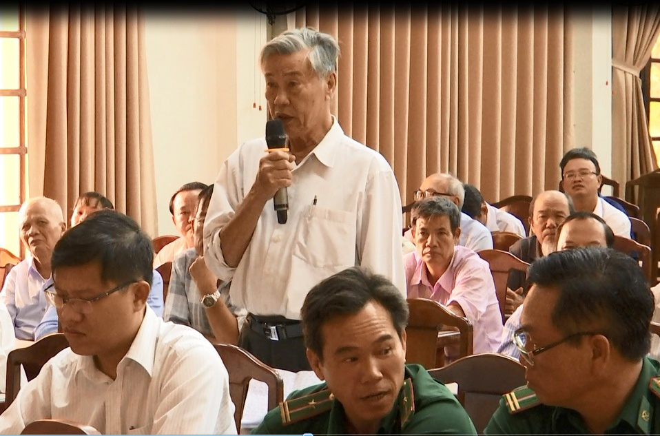 Cử tri Đà Nẵng bức xúc về tham nhũng ảnh 1 Cu tri Da Nang buc xuc ve tham nhung anh 1