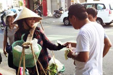 Khong duoc ky thi du khach Trung Quoc hinh anh