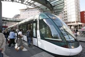 Da Nang keu goi tu nhan dau tu 660 trieu USD lam tau dien vao Hoi An hinh anh