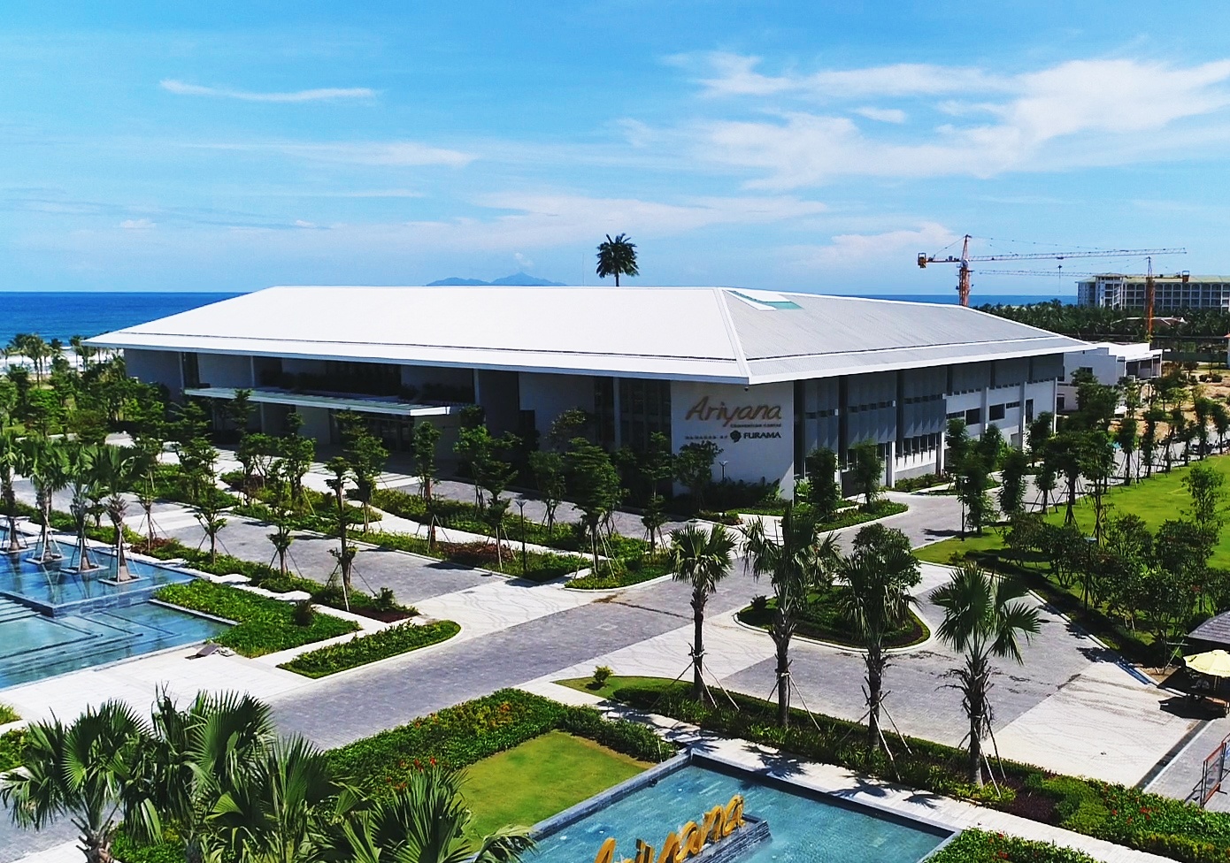 Trung tam hoi nghi quoc te phuc vu APEC anh 1