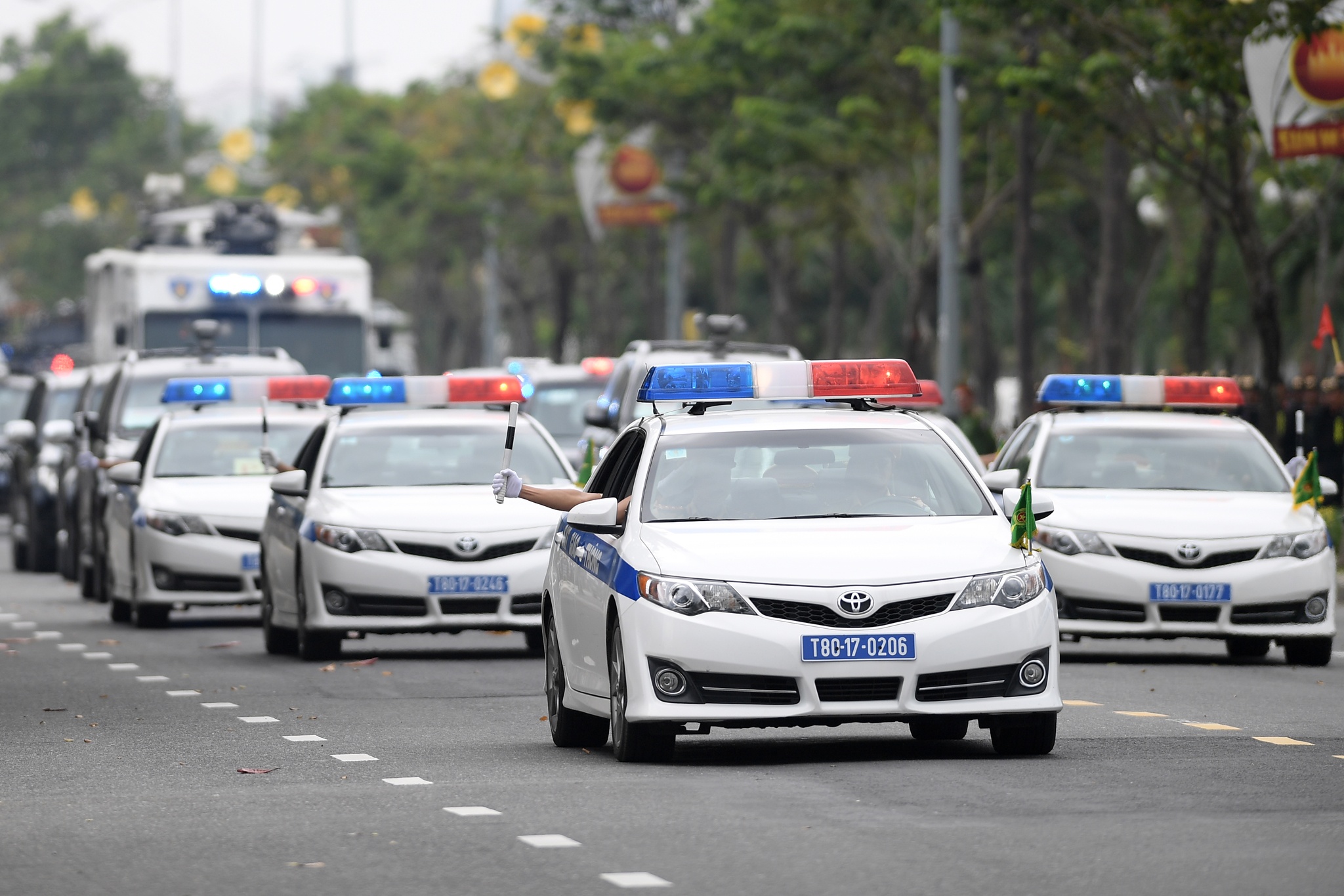 Cach di tranh tuyen duong cam o Da Nang dip APEC hinh anh