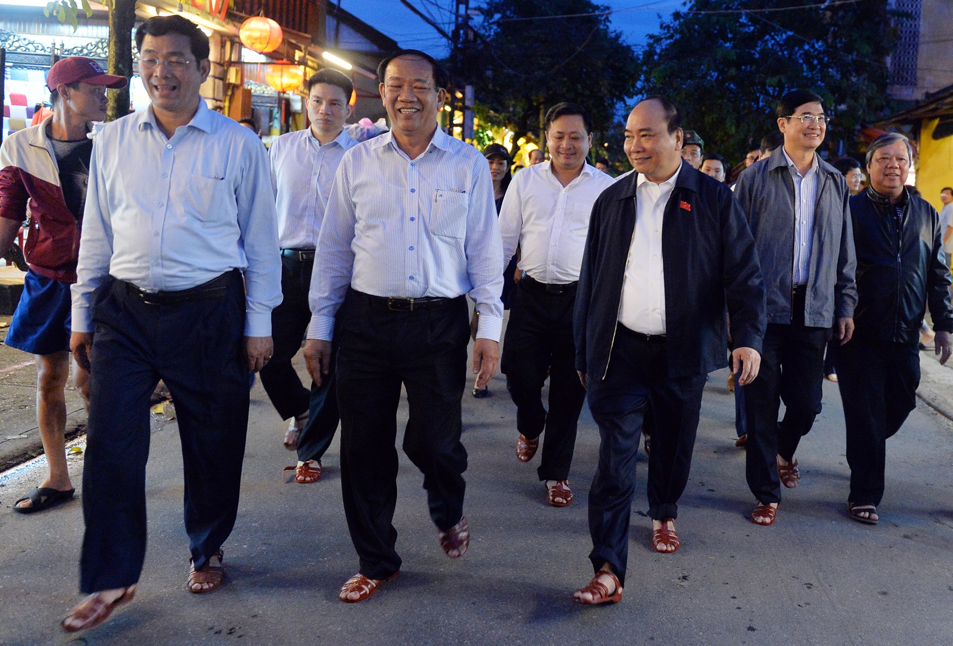 Thu tuong tham va lam viec tai Hoi An anh 3