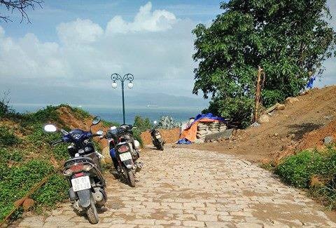 Kiem tra viec xay dung cua cong ty Bien Tien Sa tren ban dao Son Tra hinh anh