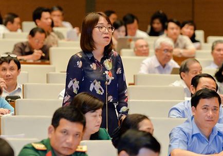 Quang chức đánh bóng tên tuổi ảnh 2 Quang chuc danh bong ten tuoi anh 2