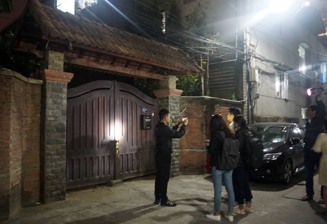 Khám xét nhà ông Trần văn Minh ảnh 3 Kham xet nha ong Tran van Minh anh 3