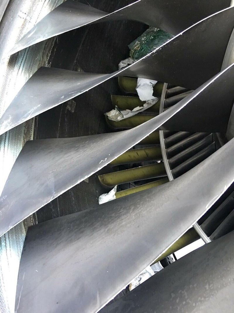 May bay ha canh nham duong bang anh 2