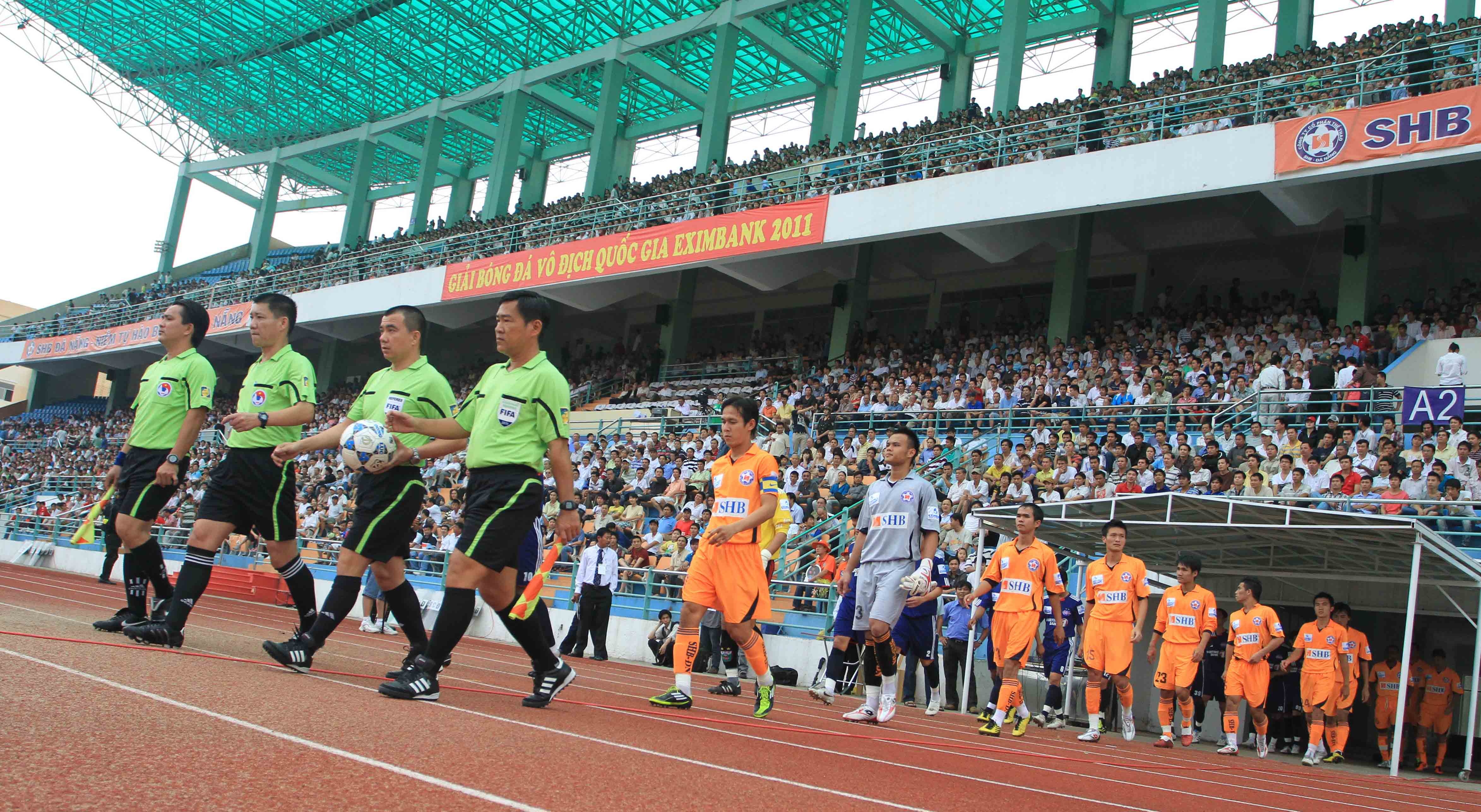 Da Nang ban san van dong Chi Lang anh 2