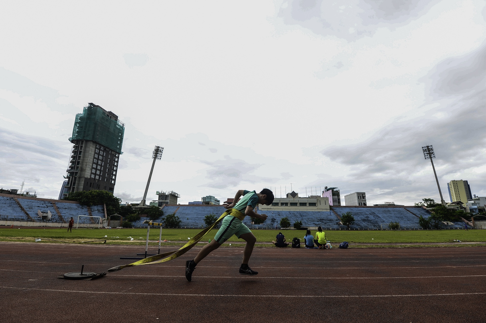 Da Nang ban san Chi Lang cho Tap doan Thien Thanh anh 9