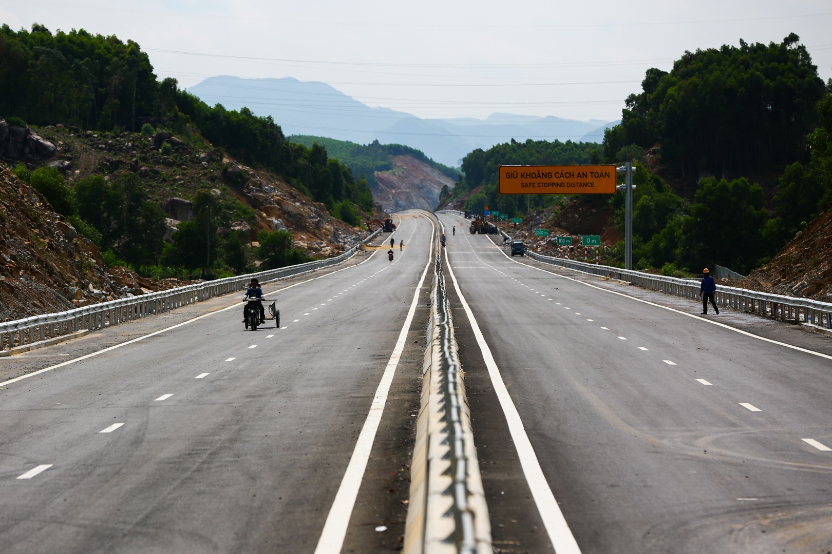 Tuyến cao tốc Quảng nam - Quảng Ngãi chậm tiến độ ảnh 1 Tuyen cao toc Quang nam - Quang Ngai cham tien do anh 1